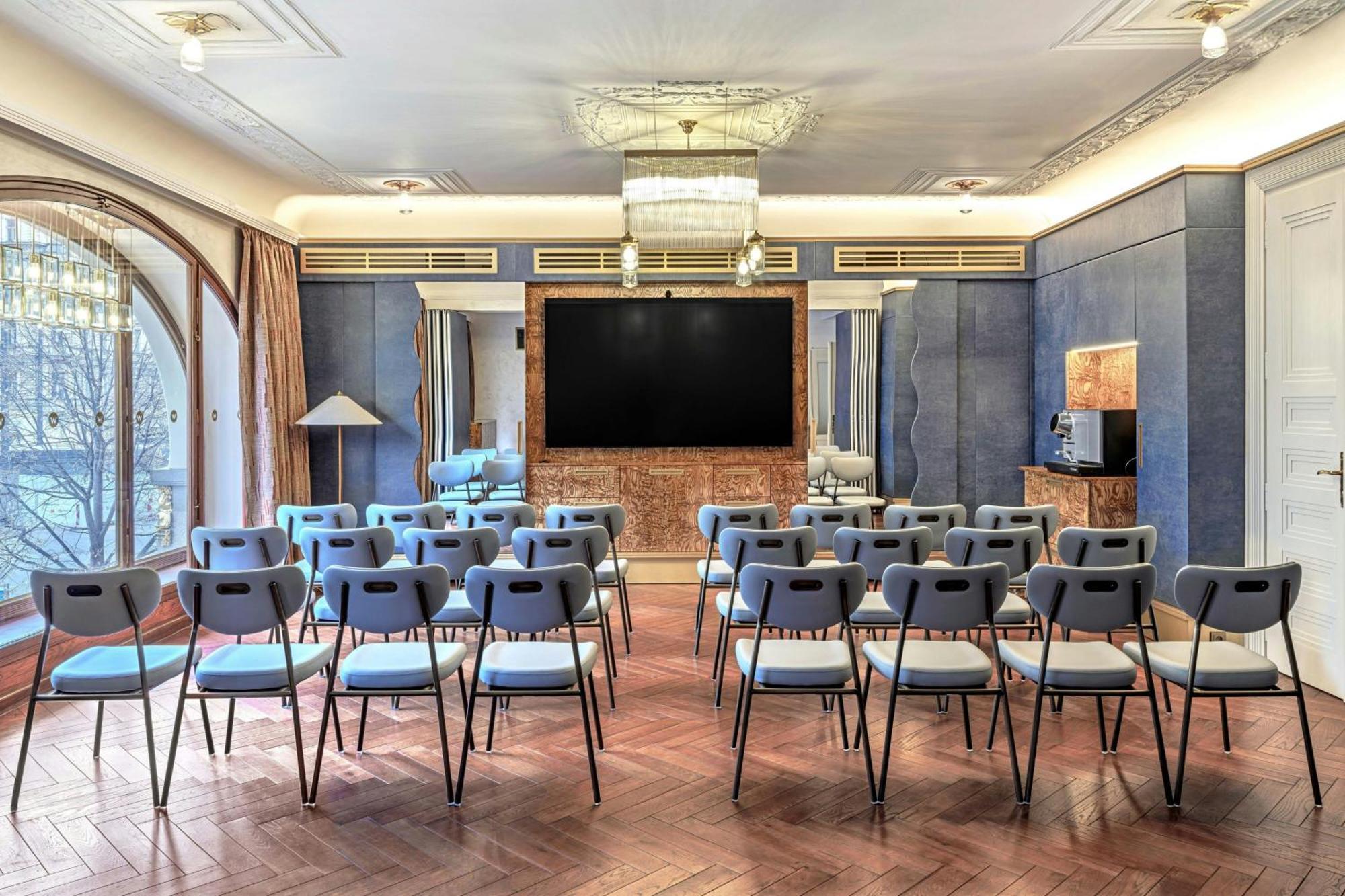 W Prague Hotel Екстериор снимка