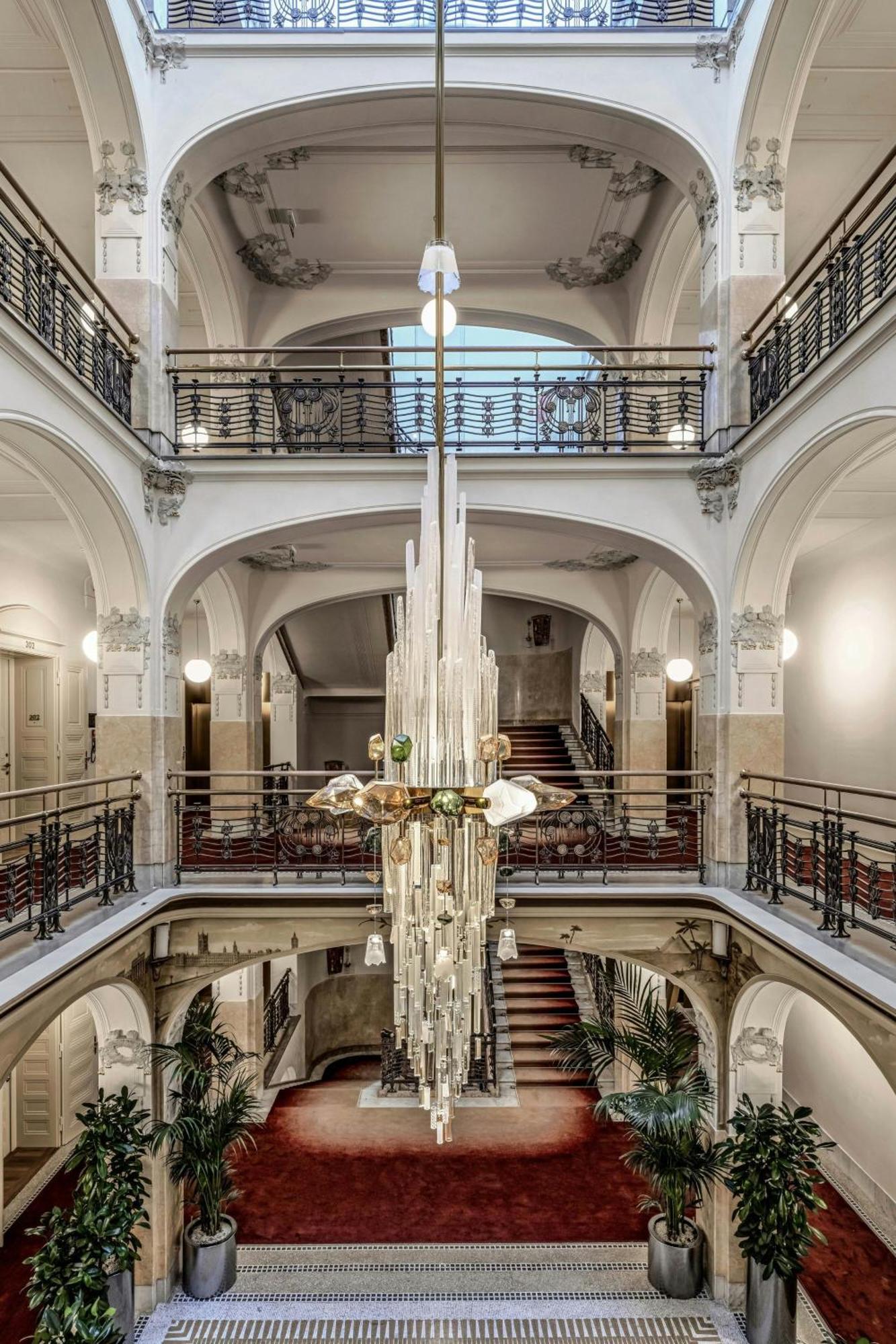 W Prague Hotel Екстериор снимка