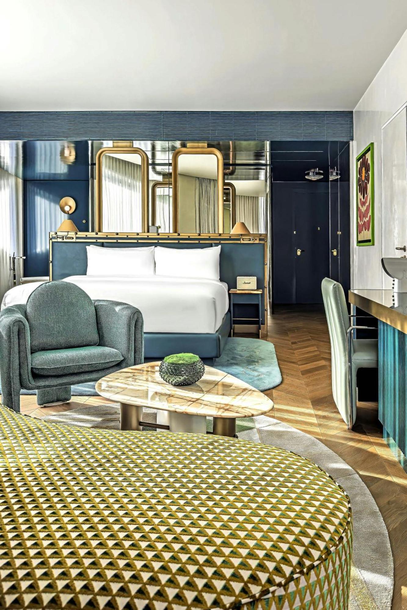 W Prague Hotel Екстериор снимка