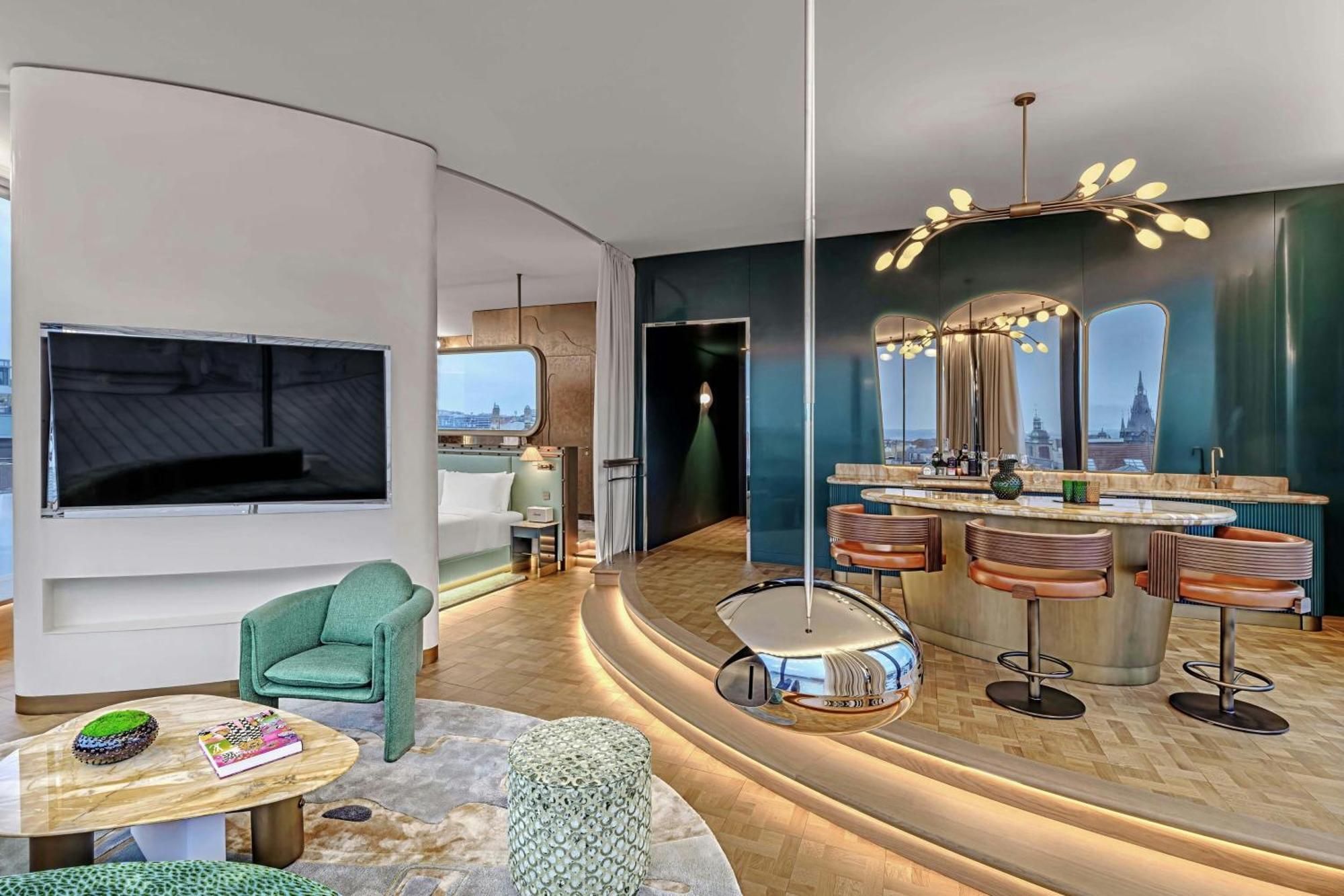 W Prague Hotel Екстериор снимка